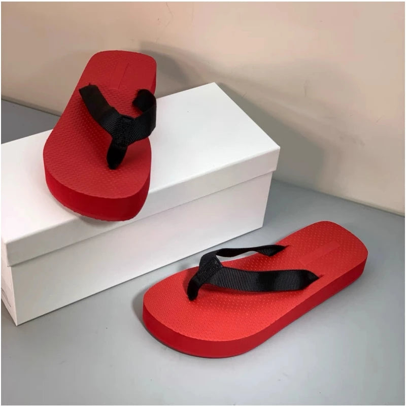 25 year new minimalist and versatile women's clip toe nude comfortable casual beach flip flops
