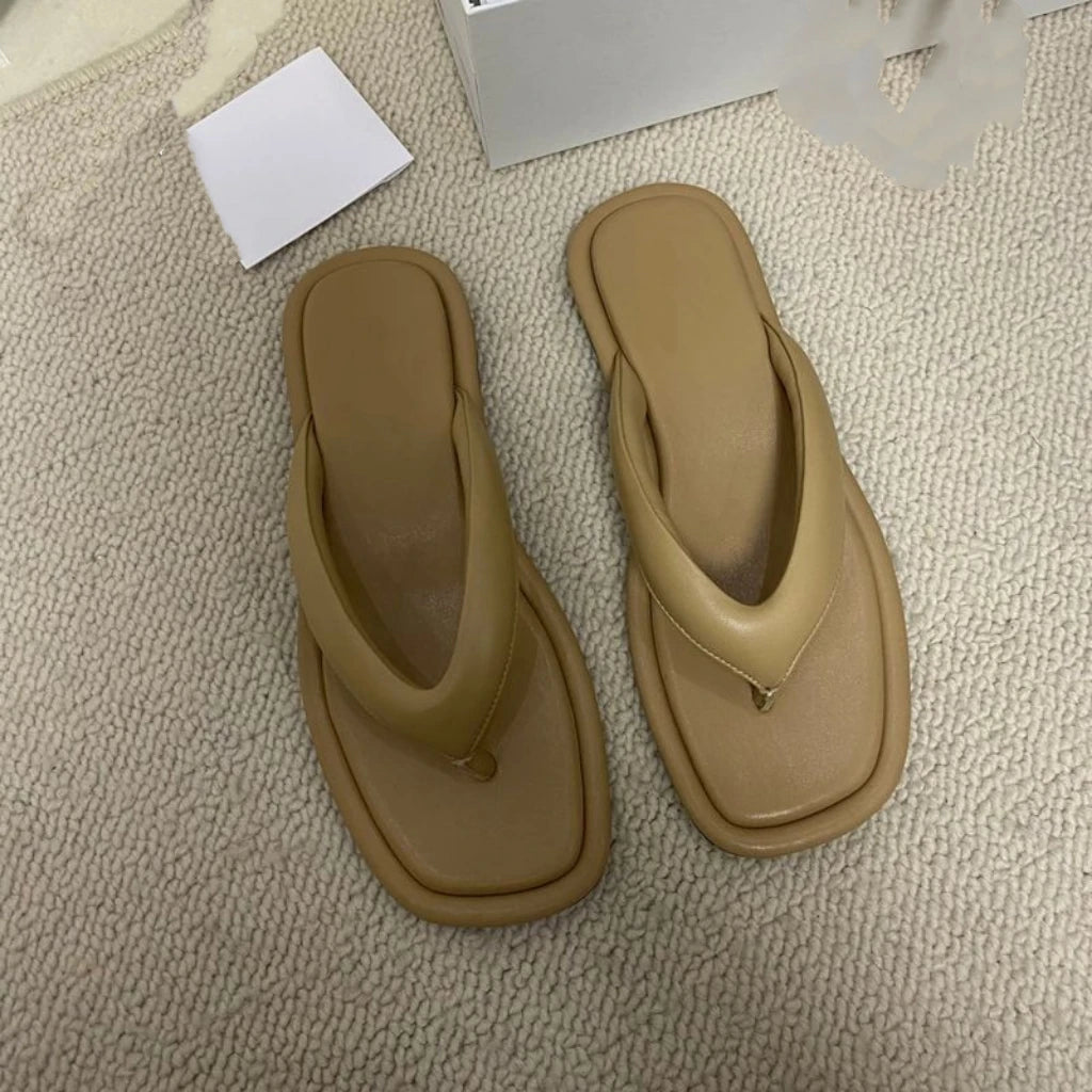 25 year summer new fairy style leather flat bottomed toe versatile casual beach sandals