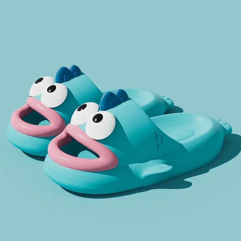Women wearing slippers for summer outings in 2024, new quirky and anti slip couples, cute and ugly fish cool slippers for men