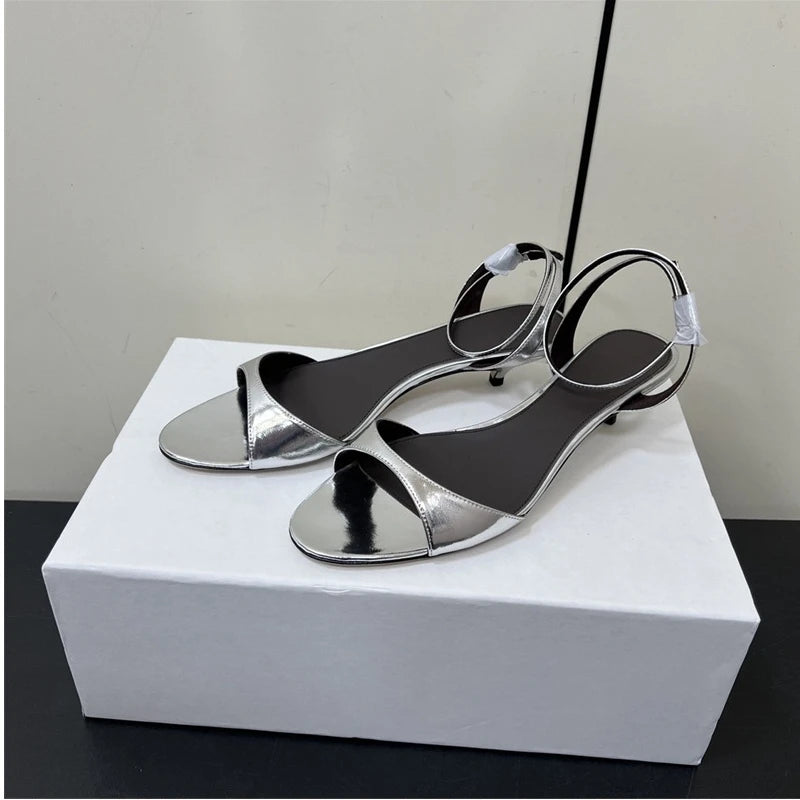 25 Year New French Retro Genuine Leather Simple Thin Heel Strap Cat Heel Open toed Sandals