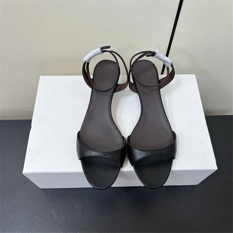 25 Year New French Retro Genuine Leather Simple Thin Heel Strap Cat Heel Open toed Sandals