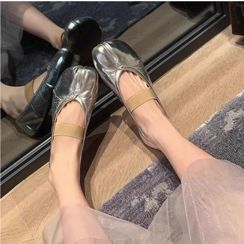 2025 New Wrinkled Elastic Band Leather Shallow Mouth Flat Bottom One Foot Kick Split Toe Pig Hoof Half Slippers