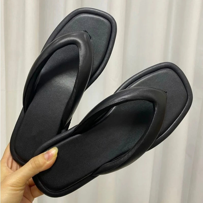 25 year summer new fairy style leather flat bottomed toe versatile casual beach sandals