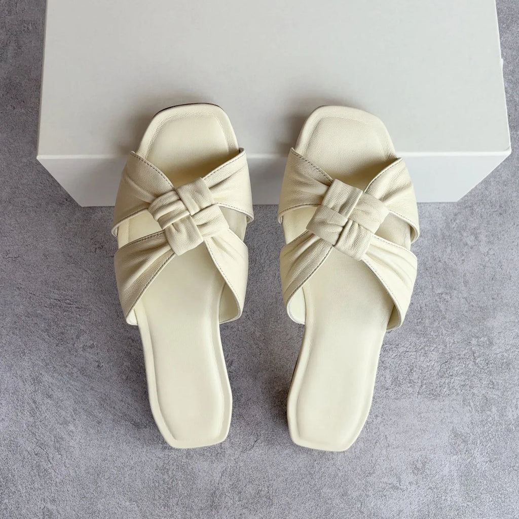25 year summer new niche square toe sheepskin woven leather flat bottom outer wear exposed toe cool slippers