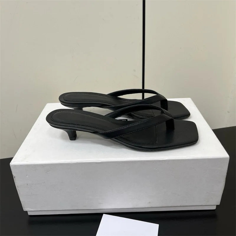 25 year summer new leather suede cat and versatile flip flops
