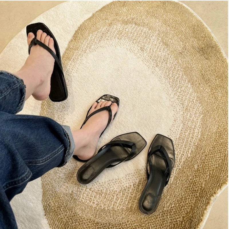 25 year summer new leather suede cat and versatile flip flops