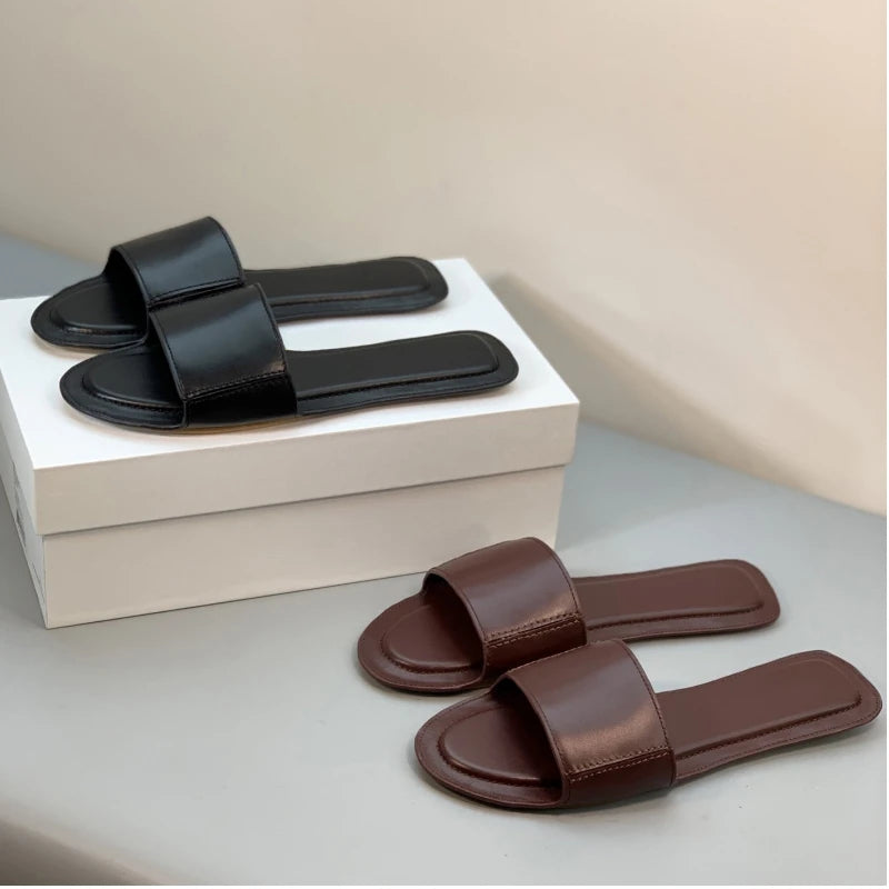 New open toe one-piece full leather flat bottomed minimalist casual beach slippers for outdoor wear