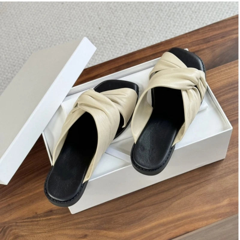 25 year summer genuine leather women's soft sheepskin flat bottomed open toe cross strap comfortable cloud slippers