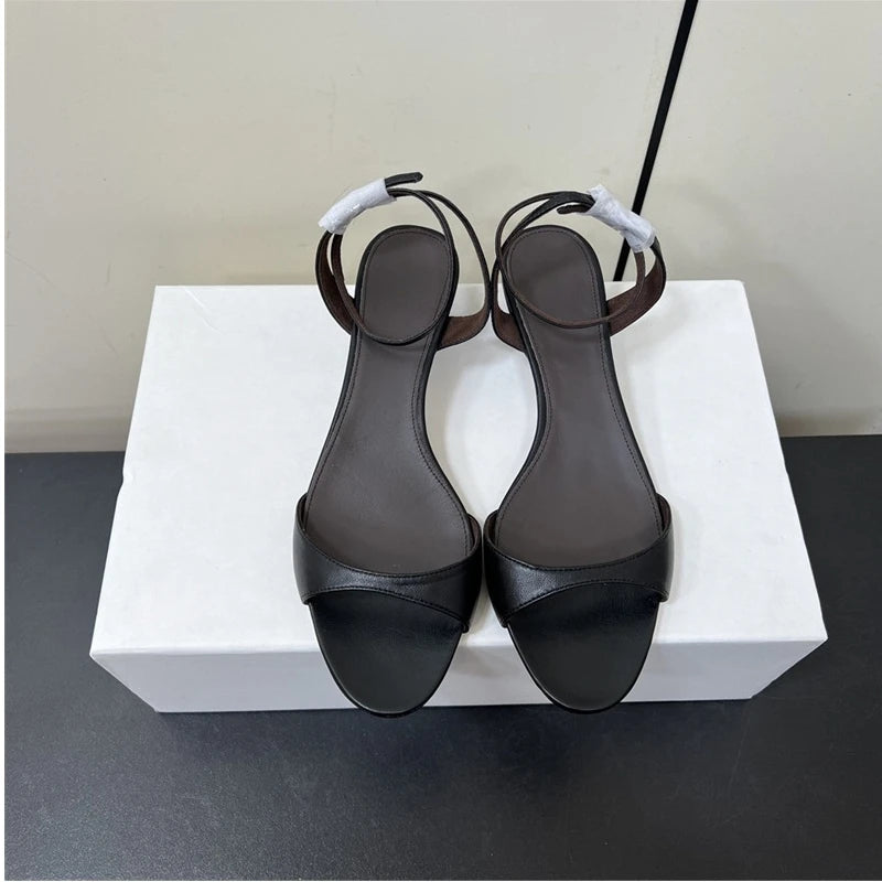 25 Year New French Retro Genuine Leather Simple Thin Heel Strap Cat Heel Open toed Sandals