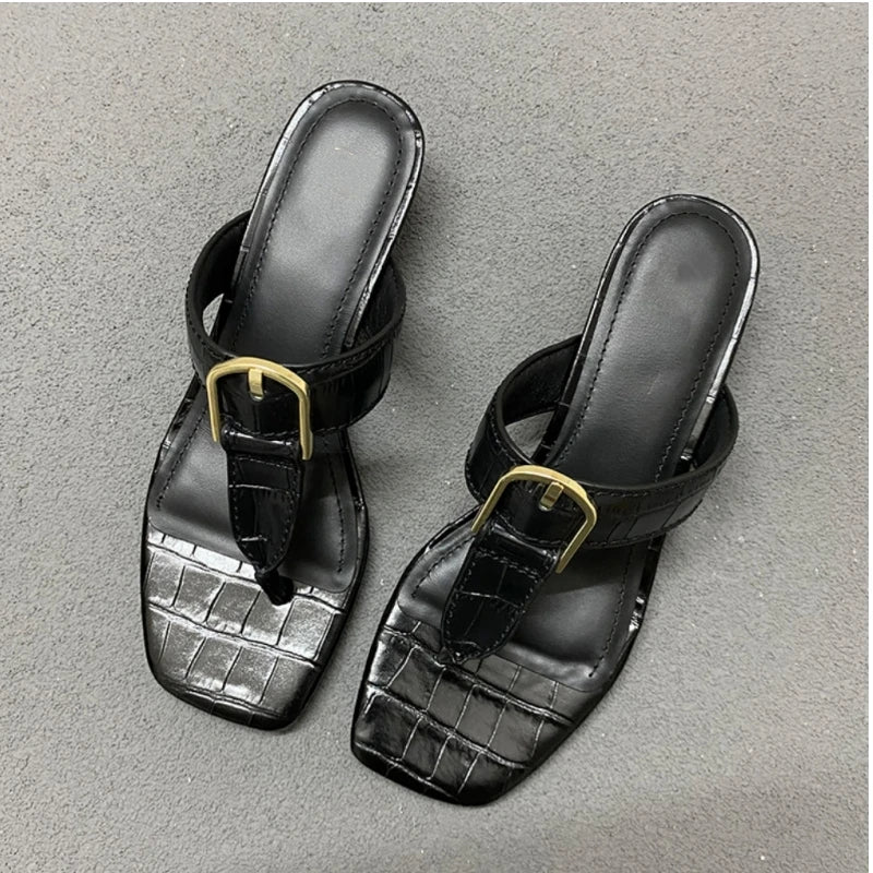 25 year TT genuine leather women's high-end European and American niche cat and copper buckle crocodile pattern flip flops